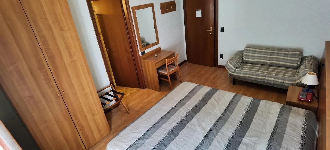 Hotel Nike Brenzone sul Garda 2*,  Ιταλία